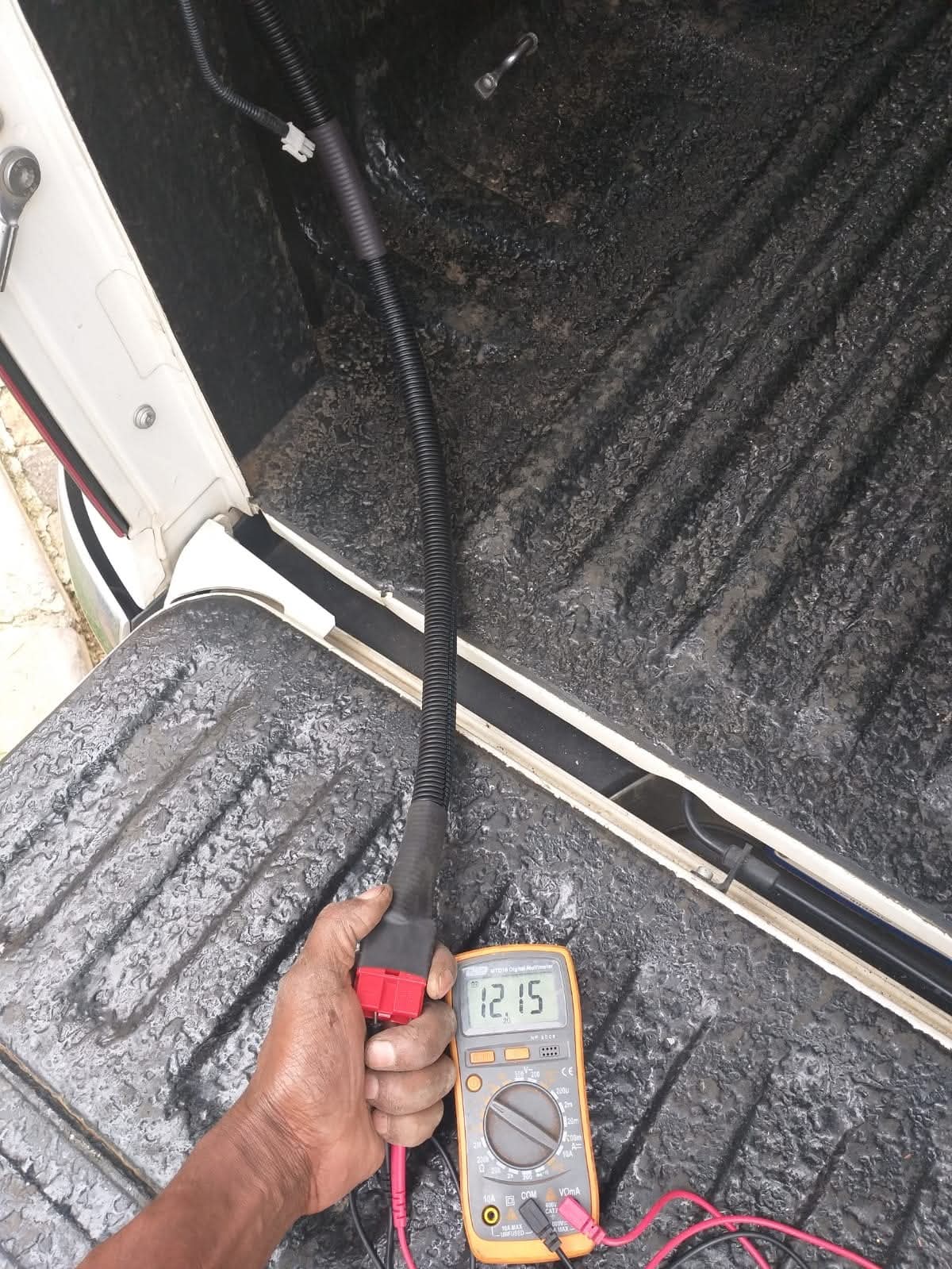 AMAROK BRAD HARRISON PLUG INSIDE BIN (1M INSIDE BIN) - Image 3